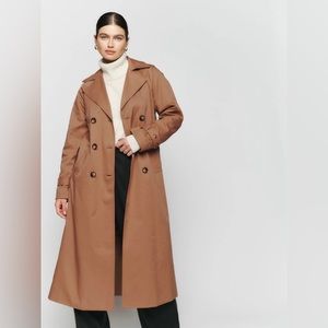 Brand new with tags reformation holland trench coat!